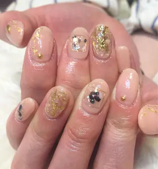 ネイル EARTH nanaのネイルデザイン