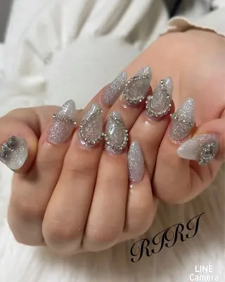 ネイル riri オーナーのネイルデザイン