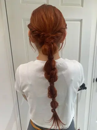 ロング カラー／ブリーチ しほのヘアスタイル