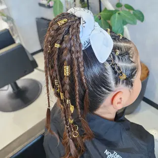 ヘアアレンジ キッズ ESTELA所属・ESTELA... OHARA のヘアスタイル