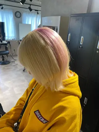 カラー Seleneコウキ ブリーチ/ハイトーンのヘアスタイル