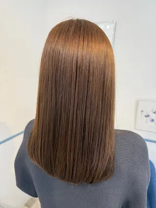 ロング カラー 柴原 杏梨のヘアスタイル