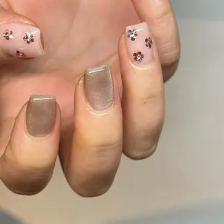 ネイル Manon Yuiのマツエク・マツパデザイン