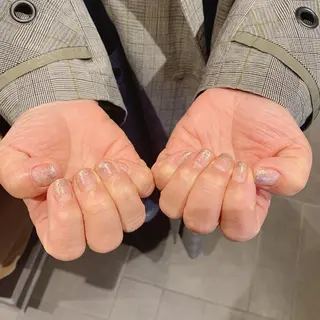 ネイル 鈴木 里奈のネイルデザイン