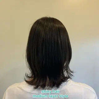 ミディアム 艶髪レイヤー上田 紗也🇰🇷💗のヘアスタイル