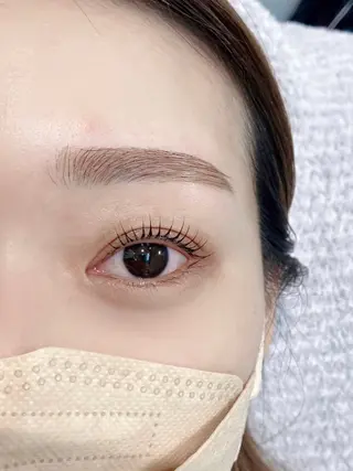 マツエク・マツパ アイブロウ +me プラスミーの眉毛・アイブロウイメージ