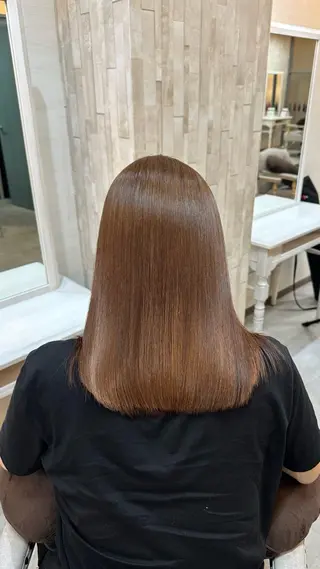 ミディアム 🖤ほのか/ツヤ髪 /髪質改善/縮毛矯正のヘアスタイル