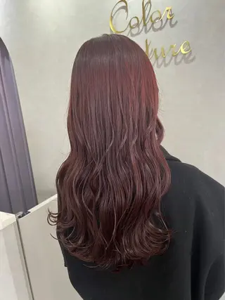 カラー HIYO RIのヘアスタイル