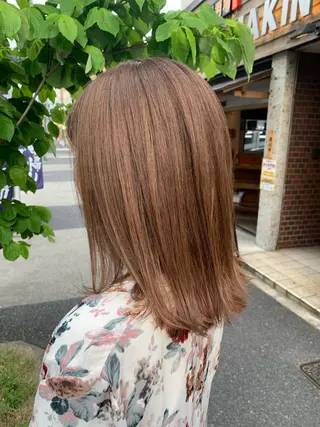 ミディアム 米津 優花のヘアスタイル