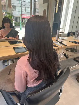 ミディアム カラー ミオ💎透ける暗髪/ ブリーチなしWカラーのヘアスタイル