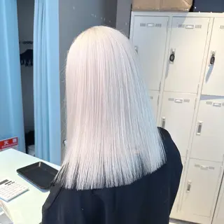 セミロング カラー 🪄池袋ハイトーン 🪄ブリーチカラーのヘアスタイル