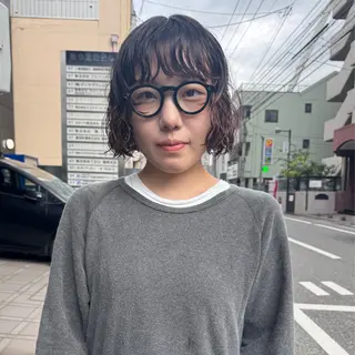 ショート パーマ Lilu しずくのヘアスタイル