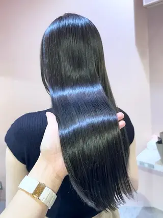 ロング 上品うるツヤ韓国ヘア 🤍Hana/川崎のヘアスタイル