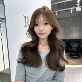 セミロング カラー 🍒ブリーチなしカラ ー／Sakura🍒のヘアスタイル