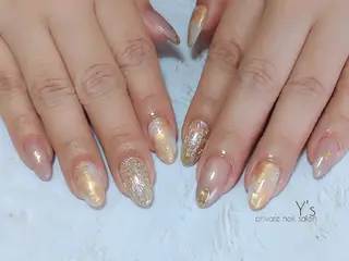 ネイル YUMI NAGAI  のネイルデザイン