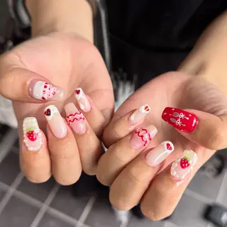 ミディアム 小川 柚香のネイルデザイン