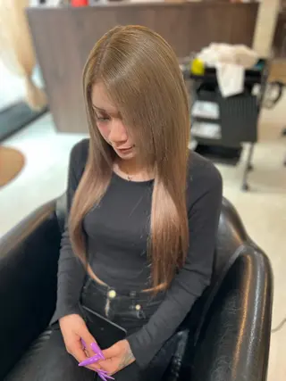 ロング Wakita Masakiのヘアスタイル