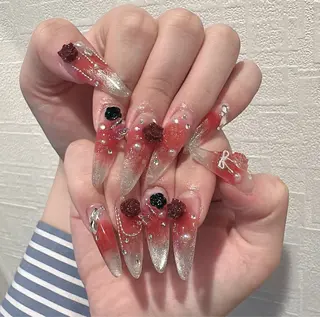 ネイル D-BEAUTY Nailsalonのネイルデザイン