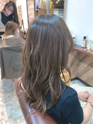 ロング カラー 神野 洸都のヘアスタイル