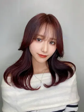 セミロング akane/ 縮毛矯正/暖色のヘアスタイル