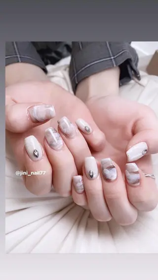 ネイル JINI NAIL所属・ジニ ネイルのネイルデザイン