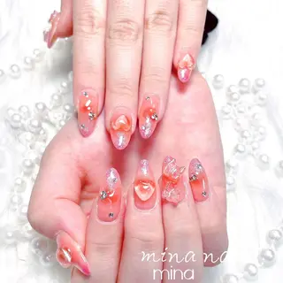 ネイル 🎀まゆ 🪽🐾のネイルデザイン