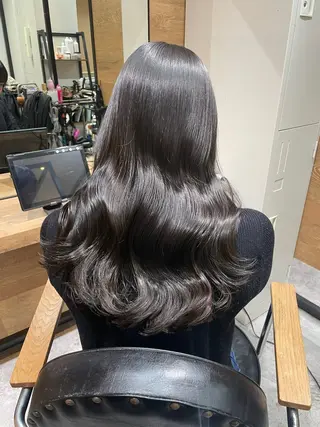 セミロング 髪質改善✨ 林 健信のヘアスタイル