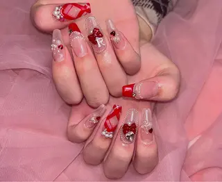 ネイル 𝐁𝐞𝐥𝐥 𝐦𝐞のネイルデザイン