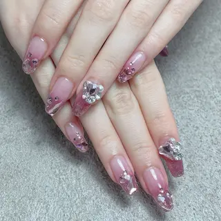 ネイル nailroom DIASOMNIAのネイルデザイン