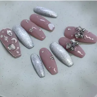 ネイル Belle まえだ ⋆. 𐙚 ⌒♡｡．のネイルデザイン