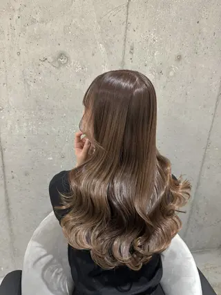 ロング CHAINON 近鉄奈良店のヘアスタイル