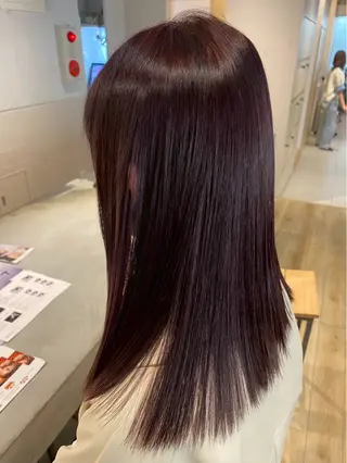 ミディアム カラー aina ⠀ ⠀ ⠀のヘアスタイル