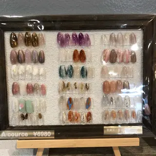 ネイル Cleo中目黒店 Hinahoのネイルデザイン