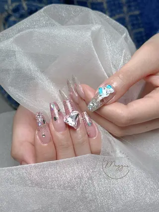 ネイル Maggie Nail🦩のネイルデザイン