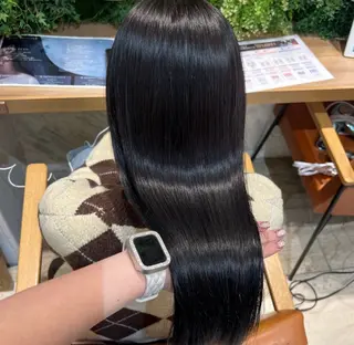 カラー しゅり/韓国艶カラー 🩶🫧エクステ🎀のヘアスタイル