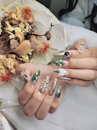 ネイル 森 ネイルサロンのネイルデザイン