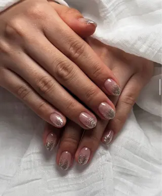 ネイル TOP所属・三部 真実のネイルデザイン