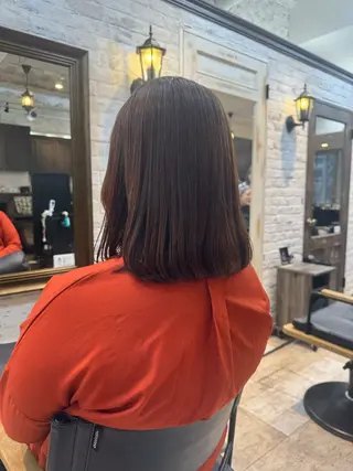ミディアム 西出 茉燦のヘアスタイル