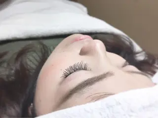 セミロング カラー パーマ ヘアアレンジ メンズ キッズ ネイル マツエク・マツパ brille ~eyelash~のマツエク・マツパデザイン