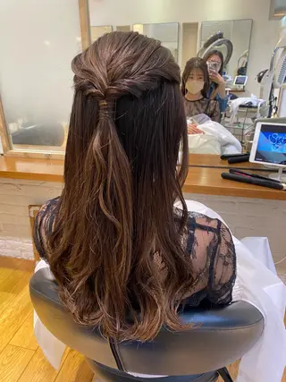 セミロング ヘアアレンジ apish aoyama所属・武 愛子の眉毛・アイブロウイメージ