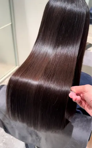 ロング パーマ ミモト ユウキのヘアスタイル