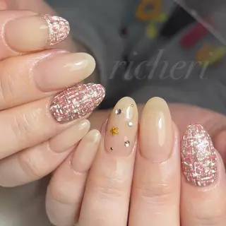 ミディアム ネイル richeri beautyのネイルデザイン