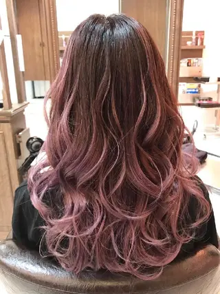 カラー 小林 香のヘアスタイル