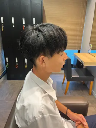 メンズ メンズカット パーマ飯野友喜のヘアスタイル