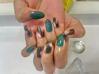 e+LUCIA NAIL関内店所属・花岡 佑紀のネイルデザイン