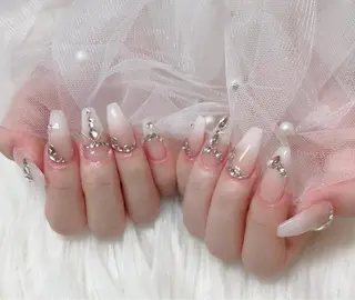 ネイル Nie Nail Shinokuboのネイルデザイン