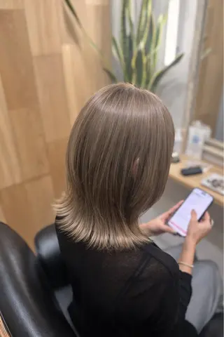 ミディアム 白鳥 正孝のヘアスタイル