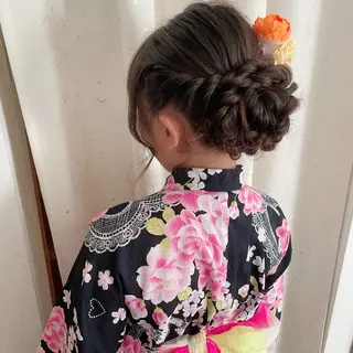 ヘアアレンジ Seary eyelashsalon所属・セアリー アイラッシュサロンの眉毛・アイブロウイメージ