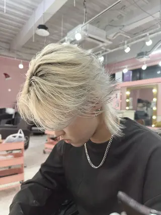 メンズ ニュアンス/フェザー /ウルフ/伶馬のヘアスタイル