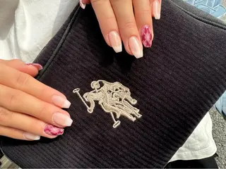 ネイル LAVISH nail salonのネイルデザイン